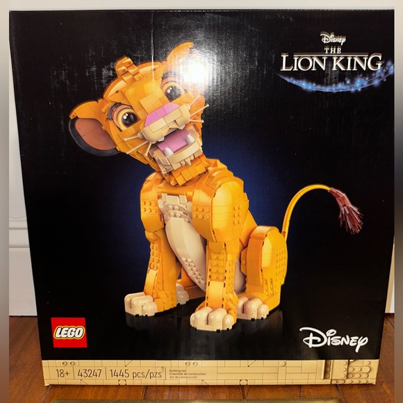 Lion King Lego set. Never Opened - Picture 3 of 3